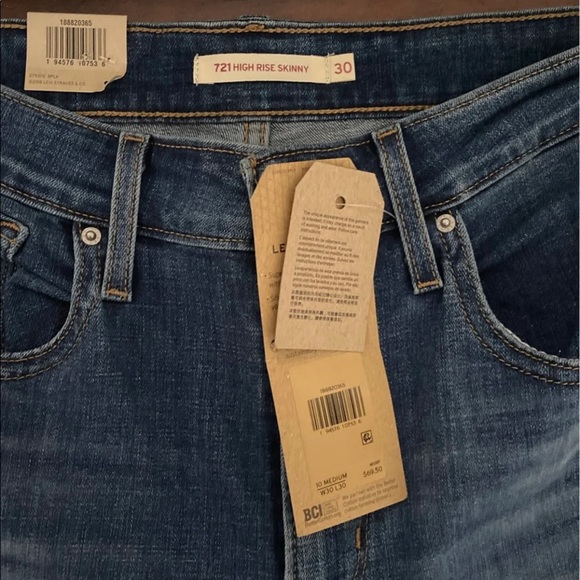 Levi’s Jeans - Picture 5 of 8